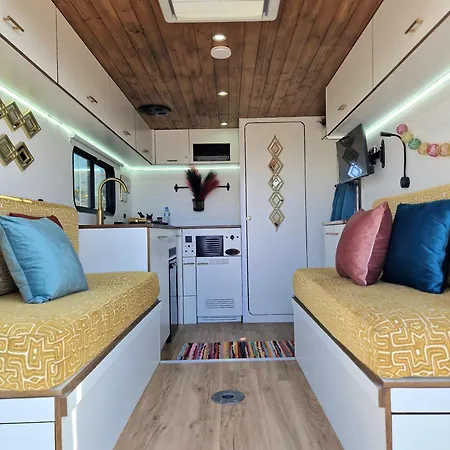 Camper Estatico Cerca Del Medano Y Aereopuerto Campsite San Isidro (Tenerife)
